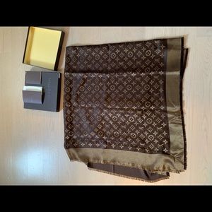 Louis Vuitton Scarf
